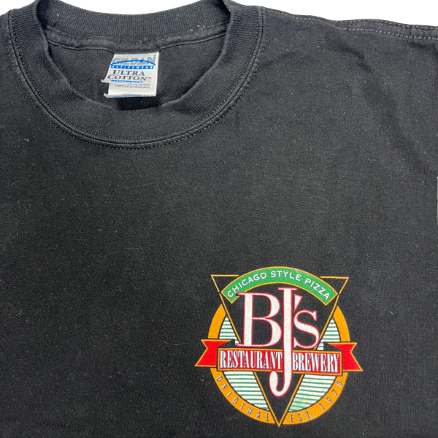 Gildan "BJs Restaurant" T-Shirt