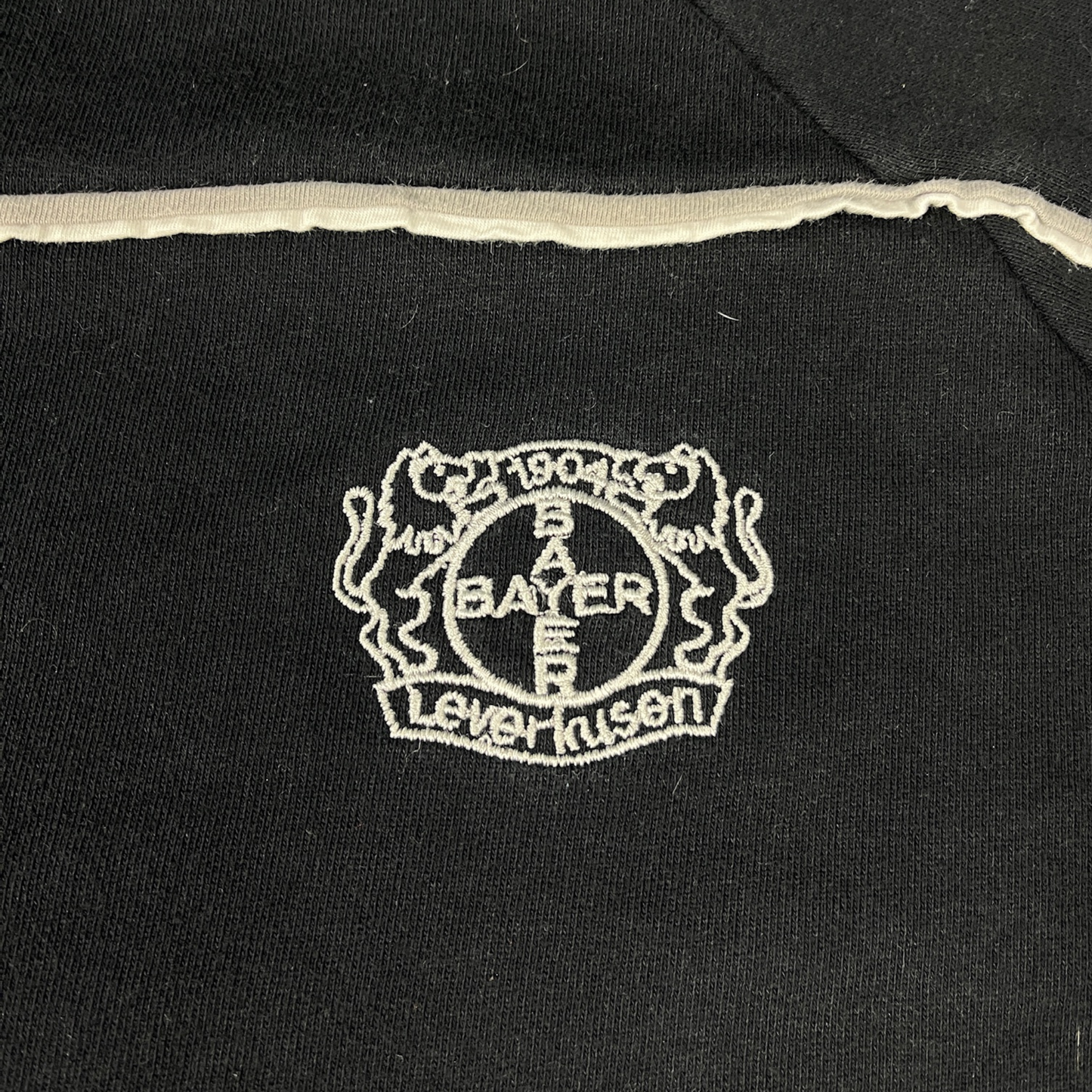 Vintage B04 Leverkusen Sweater Schwarz - XL